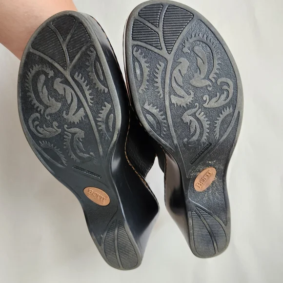 Born Black Leather Wedge Clog - Women's Slip-On Size 10 - Picture 2 of 5